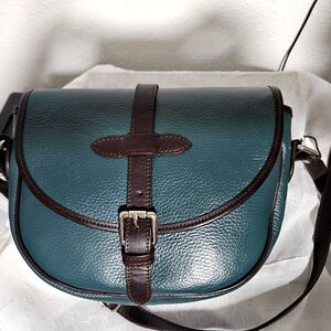 NWT Valentina Italian Leather Dark Green Crossbody 💚